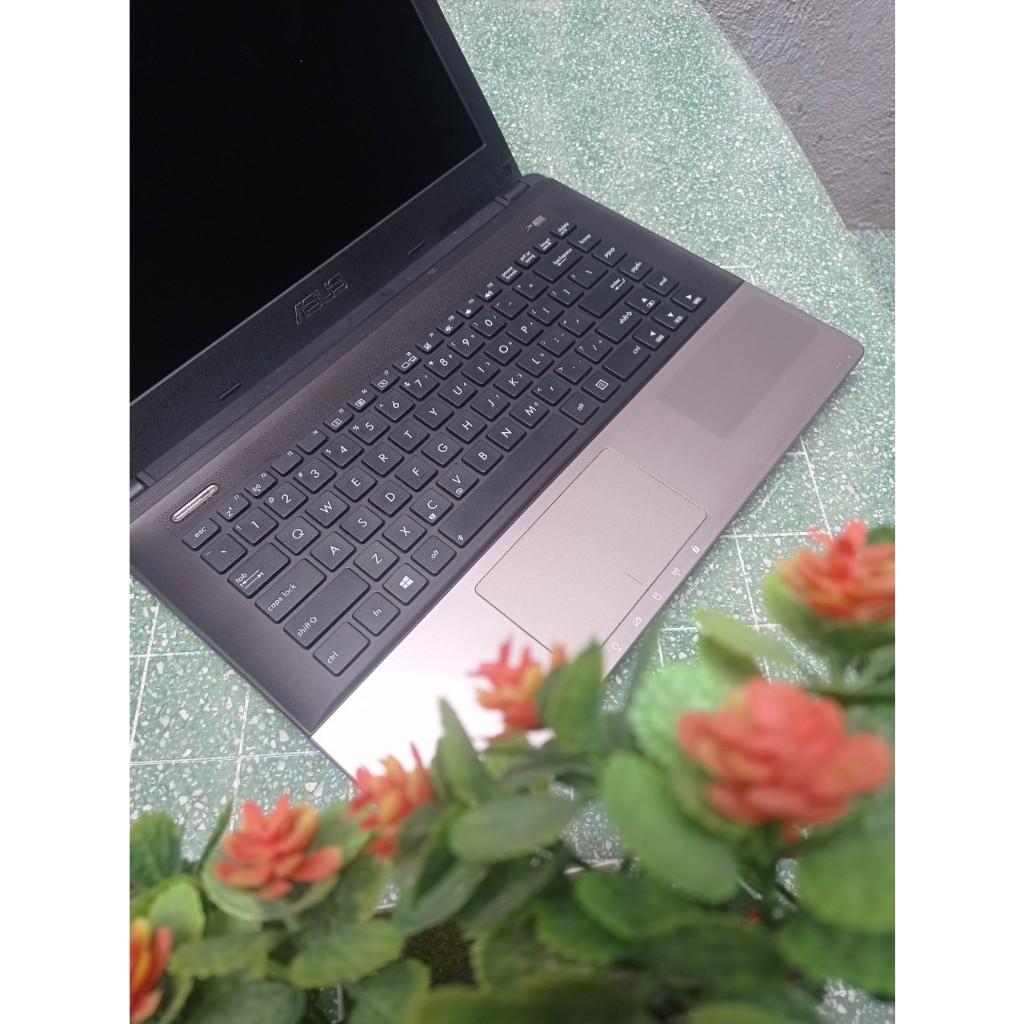 Laptop cũ i3 i5 i7 giá rẻ ram 4gb 8gb pin ~2h