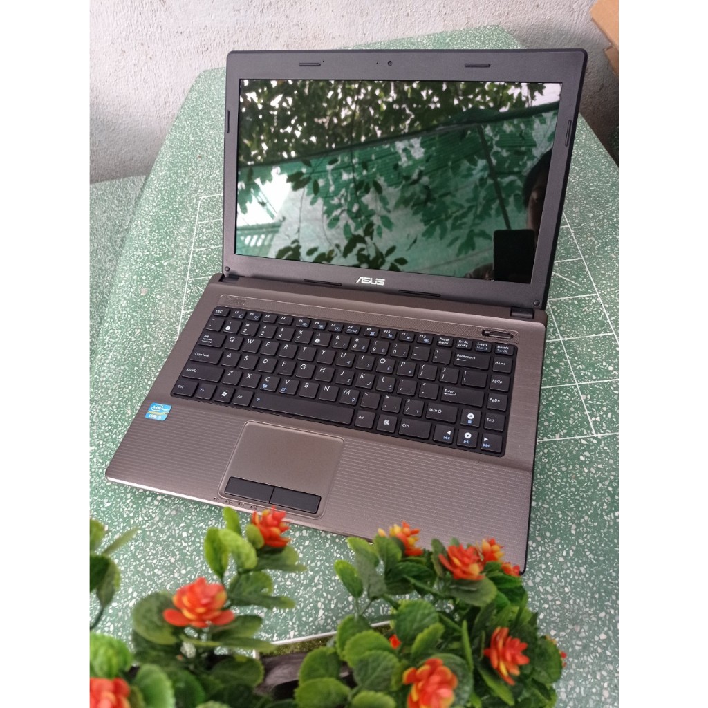 Laptop cũ i3 i5 i7 giá rẻ ram 4gb 8gb pin ~2h