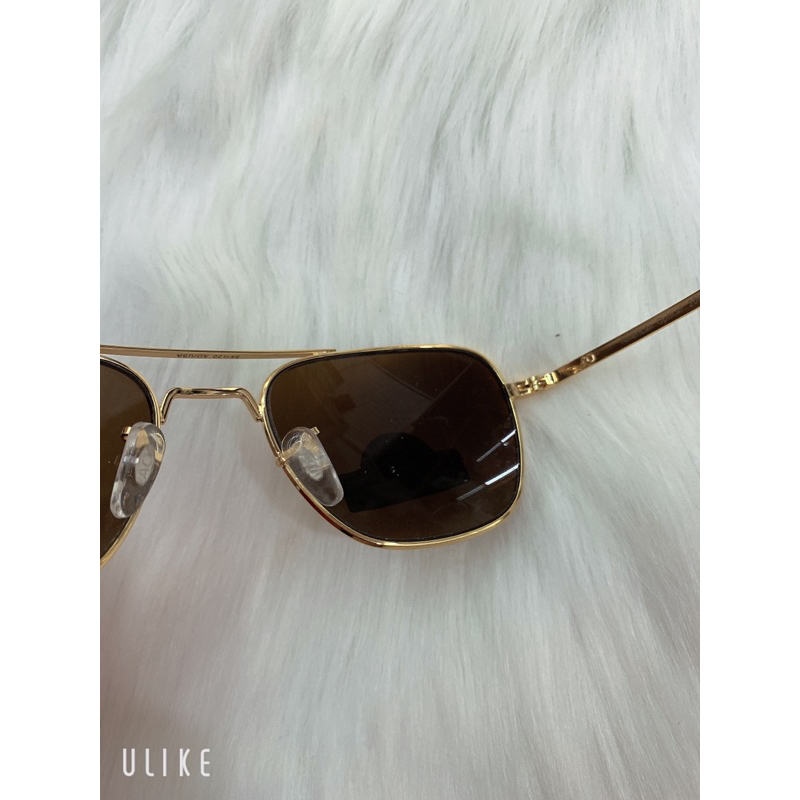 Kính si siêu phẩm 108