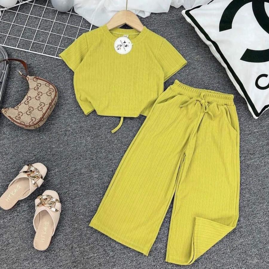 Bộ YD Quần Áo Croptop Cho Bé Gái Siêu Dễ Thương Chất Liệu Thun Tăm Cho Bé 9kg Đến 36kg Thời Trang Trẻ Em Dâu Store