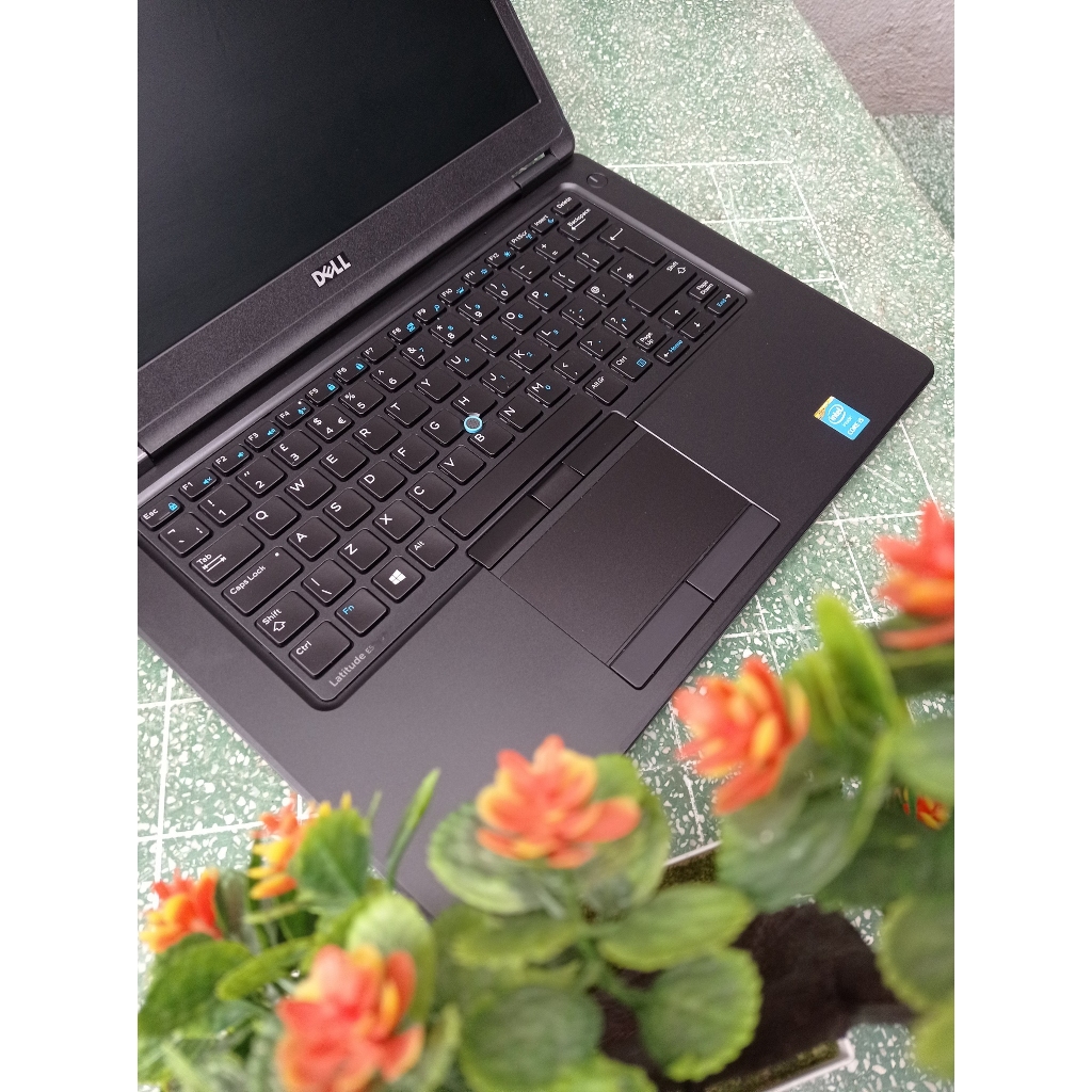 Laptop giá rẻ i3 i5 i7 hợp túi tiền ram 4gb 8gb pin ~2h