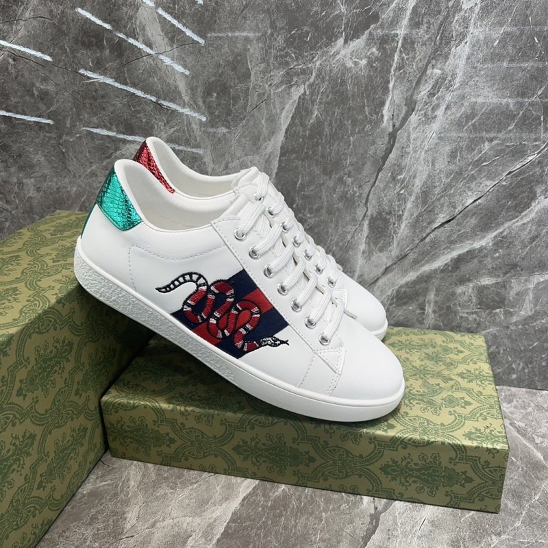 Giày Môi For love, G.c Rắn THêu ,Rắn đá, LOVED Cao Cấp Đế Thơm Bản Chuẩn Full Box Xanh 2023