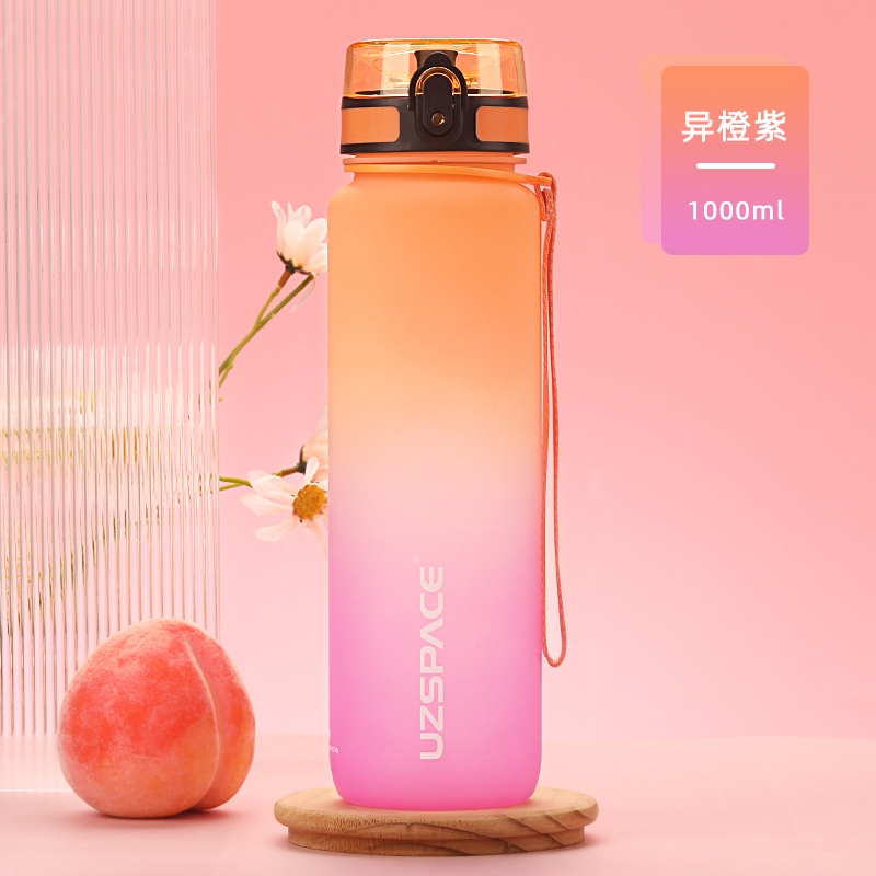 Bình nước thể thao FITEZY, bình nước Tritan NEWB 1000 ML tập gym có khóa an toàn, dây đeo chắc chắn