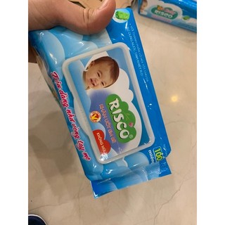 Giấy ướt không mùi Risco 100 tờ