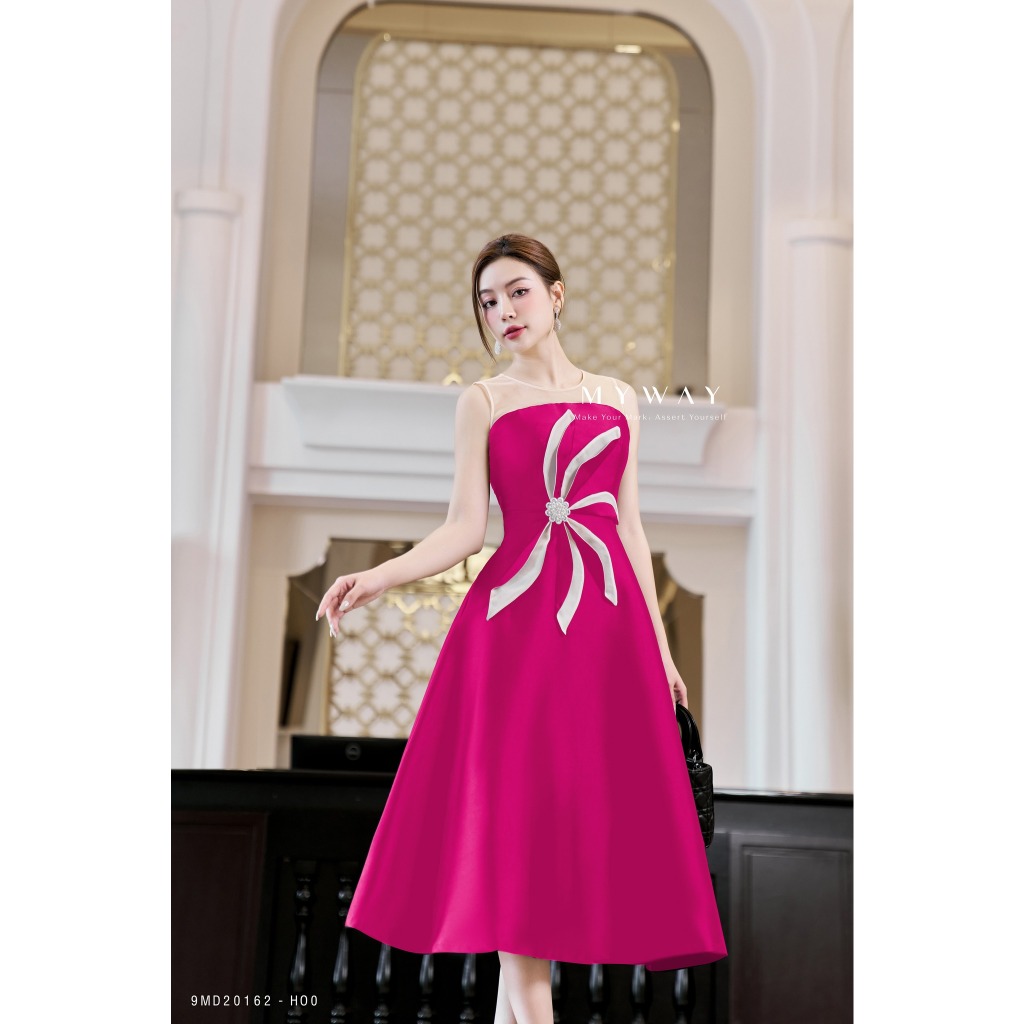 Đầm Dự Tiệc Nữ MY WAY Trễ Vai Dáng Xòe Kết Hoa 3D Sang Trọng 9MD20162