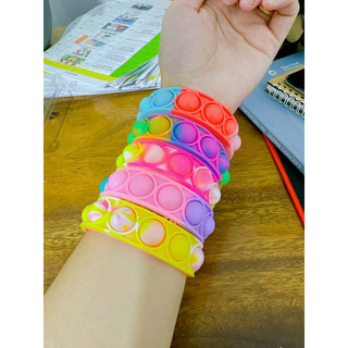 Bộ đồ chơi vòng tay popit cho bé, đồ chơi giải trí