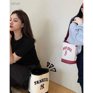 Túi dáng bầu B ko box - HANA BAG