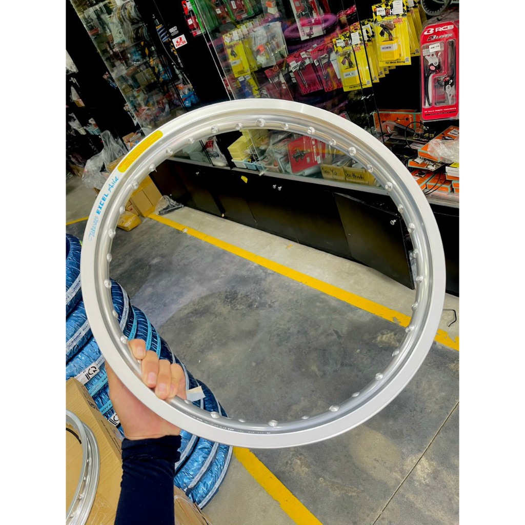 Niền Excel Malaysia Zin Hộp 1.4 1.6 Màu Bạc