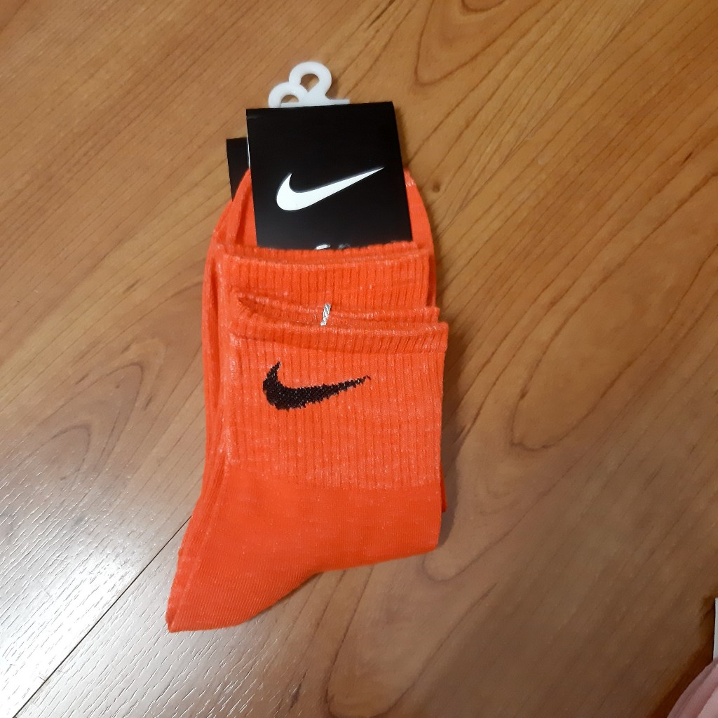Tất thể thao nike nam nữ nhiều màu