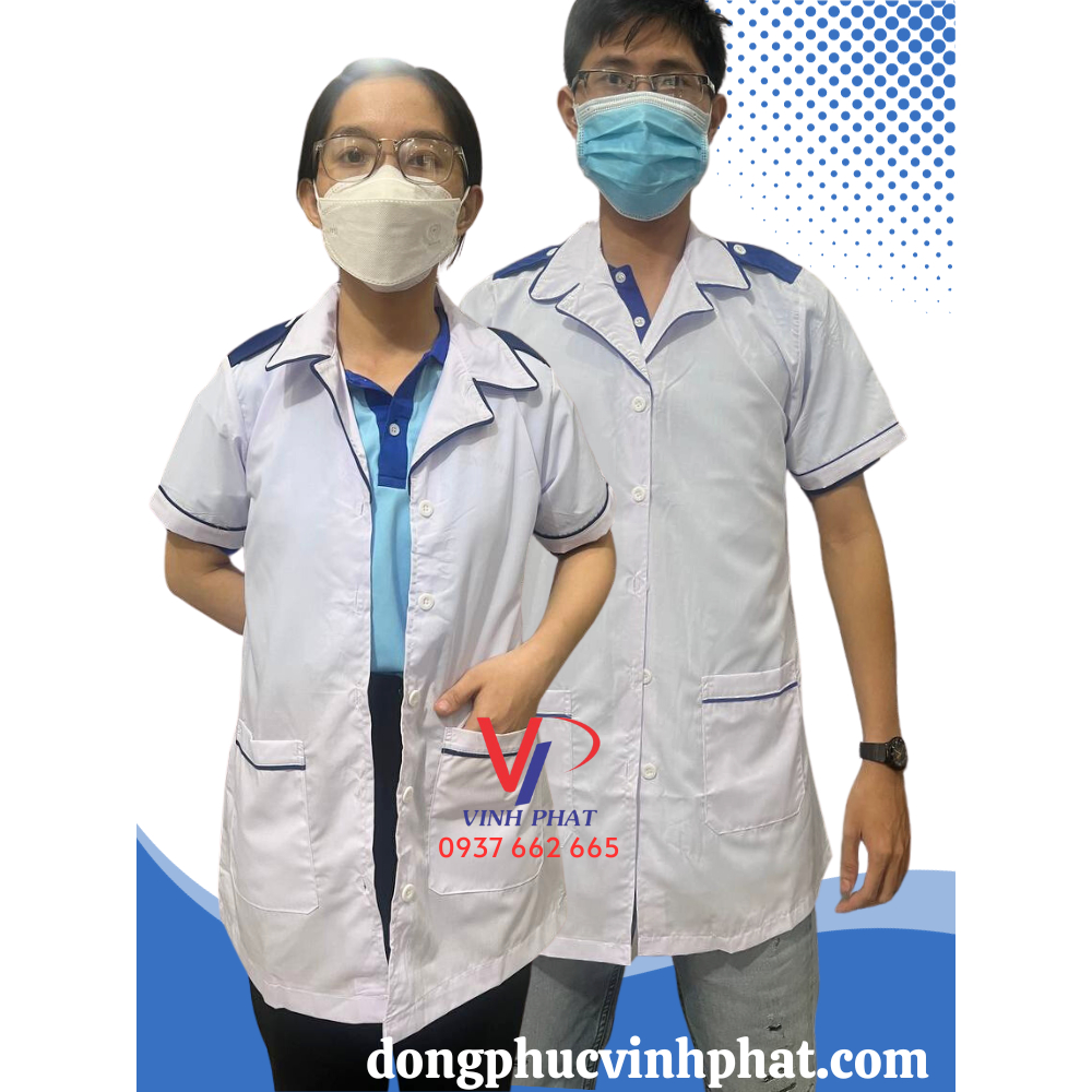 Áo Blouse Trắng Nam Nữ Viền Lé Xanh Tay Ngắn Có Cầu Vai - Áo Blouse Sinh Viên, Bác Sĩ, Y Tá, Nhà Thuốc (Hình Thật)