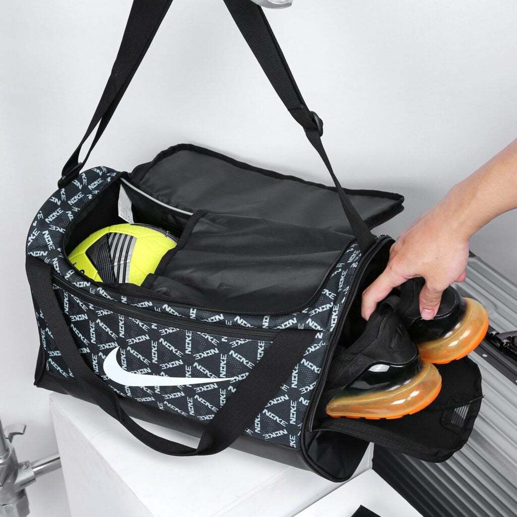 Túi trống du lịch nam nữ lớn tròn có ngăn để giày riêng chống nước tốt balo NiKe Brasilia Duffel DA8304