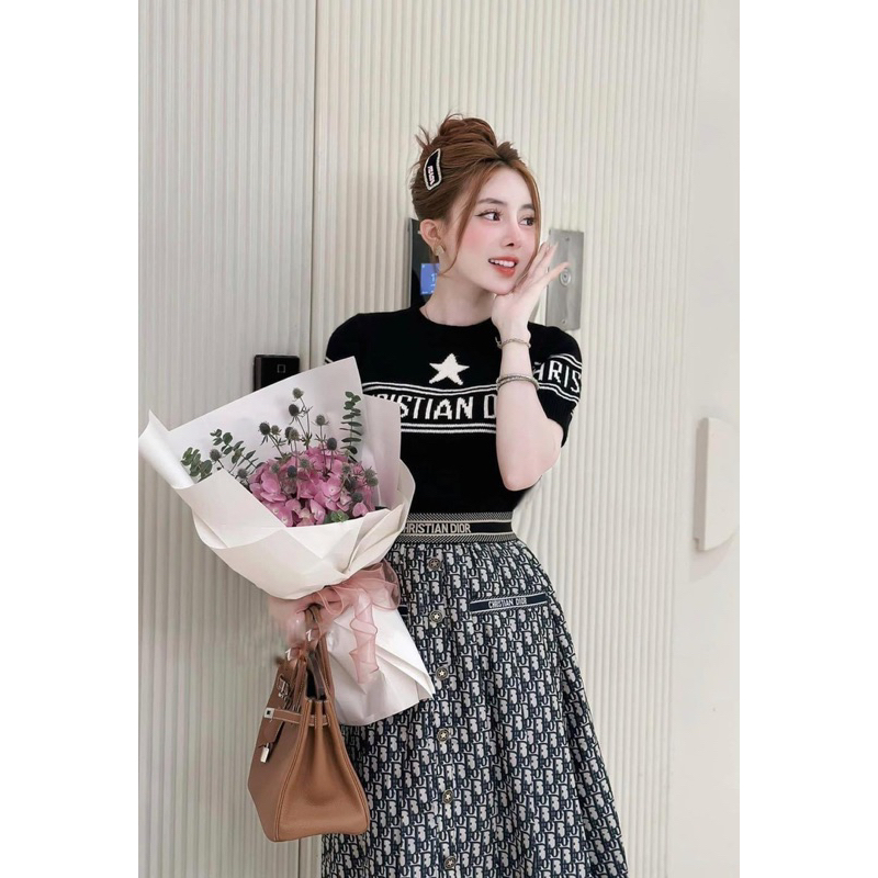 SET D.O LEN ĐEN PHỐI VẠCH KÈM CHÂN VÁY IN KÍN