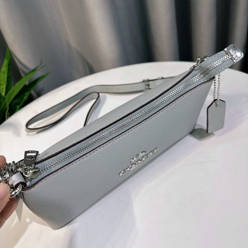 Thêm màu mới✨✨Charlotte Shoulder Bag✨✨Cl407🌟Mẫu coach hình bán nguyệt đơn giản dễ phối