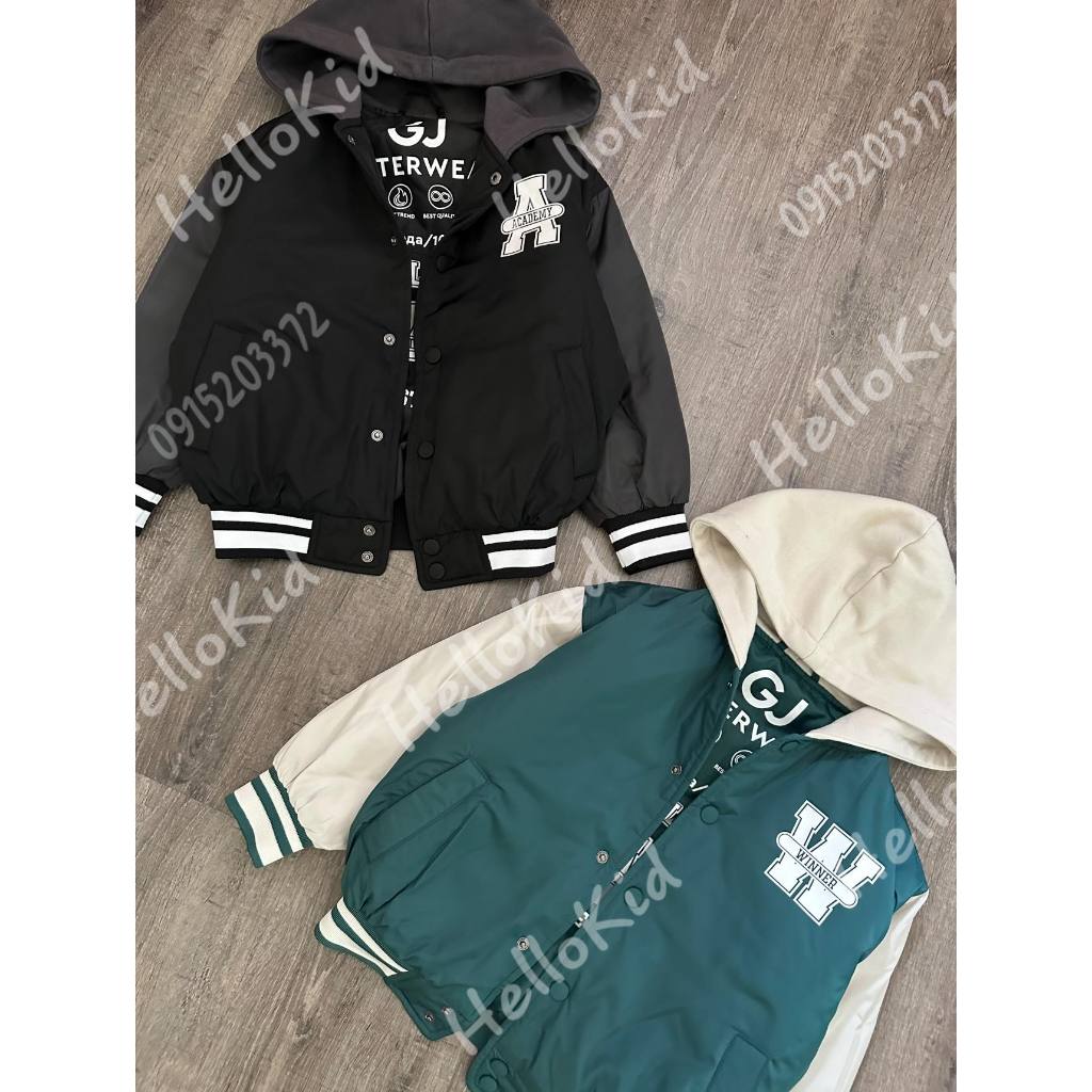 Áo khoác gió bomber phối mũ nỉ hình in sau cho bé