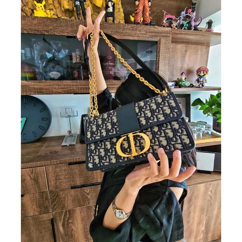 Túi CD Supper vip box Nam châm Size 21cm 101Hg