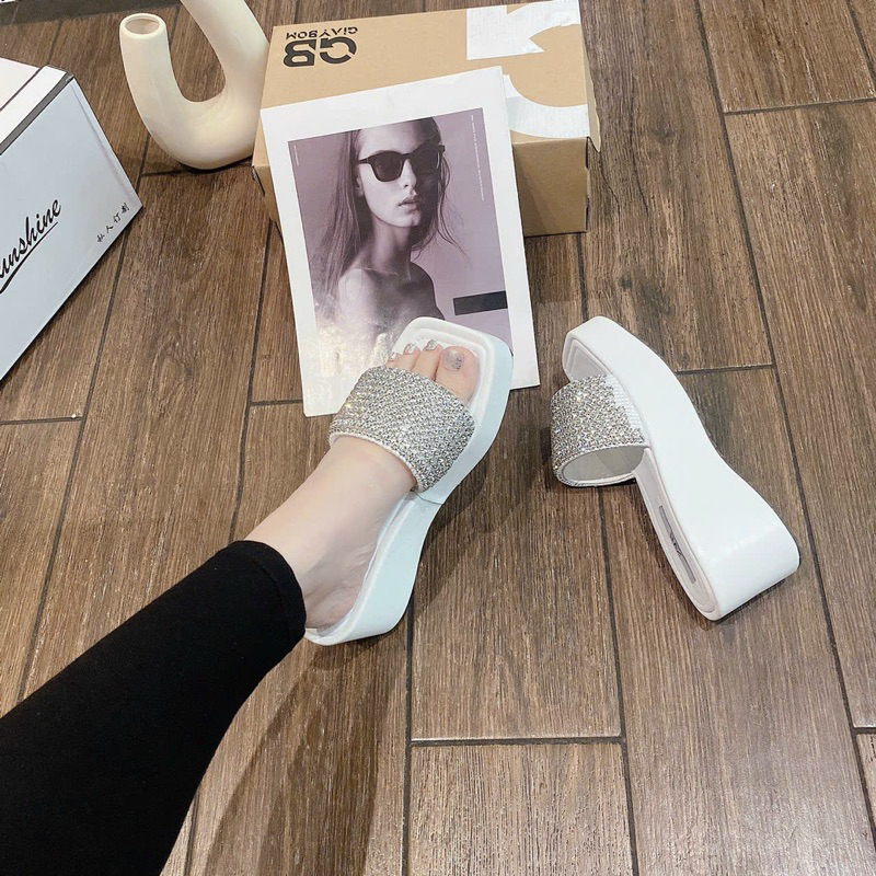 DÉP XUỒNG ĐÁ 😍