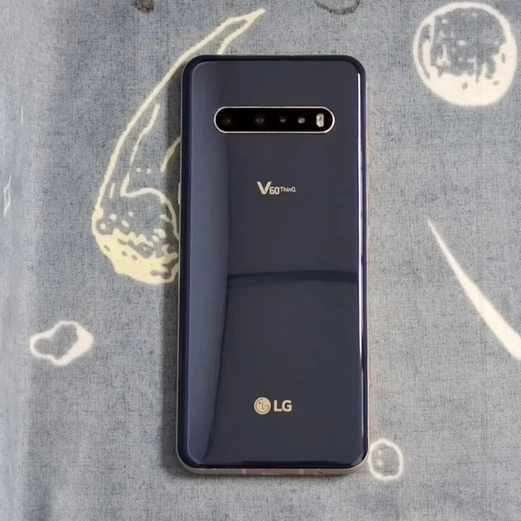 Điện thoại LG V60 ThinQ 5G/8GB+128GB/chip Snapdragon 865/chơi game mượt/cấu hình xuất sắc