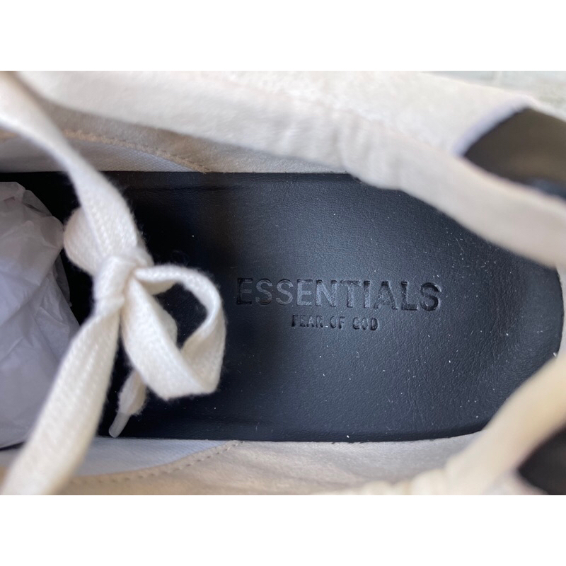 Giày sneaker FEAR OF GODESSENTIALS cream/grey/black