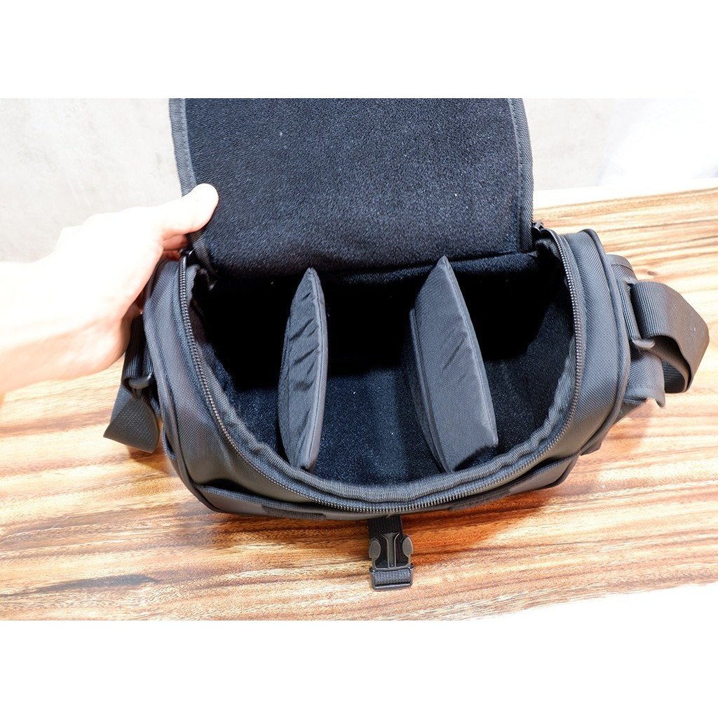 Túi máy ảnh Crumpler Design CR240