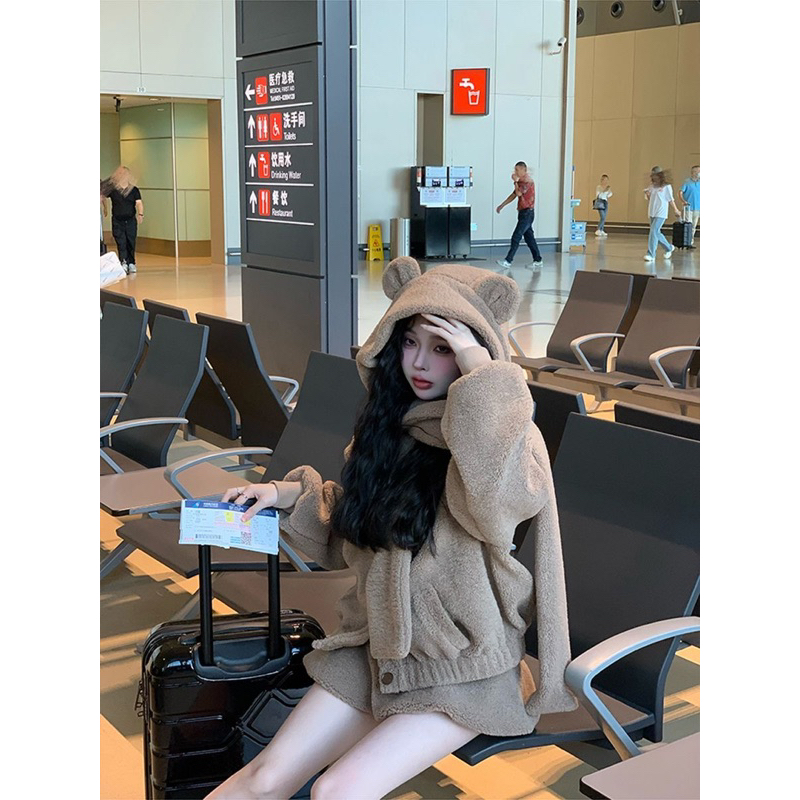 Sét chân váy và áo lông gấu đáng yêu năng động cao cấp  mũ tai gấu có thể tách dời ấm áp