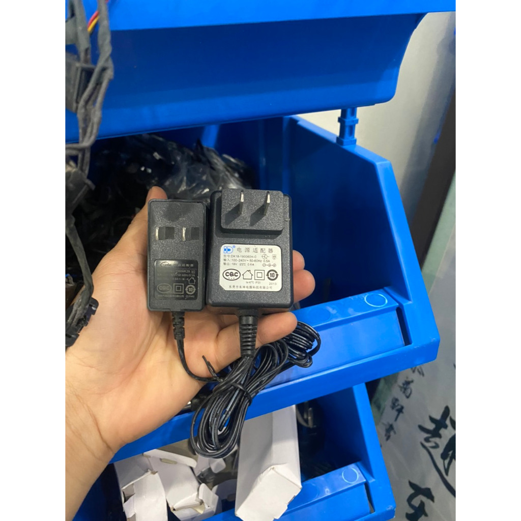 Dock sạc, đế sạc, dây sạc robot hút bụi Medion MD16192, MD18500, MD18501, MD19510, MD19511 Hàng tuồn có vết sước