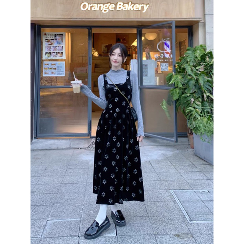 - Set áo váy cổ điển phong cách Pháp thu đông 2023