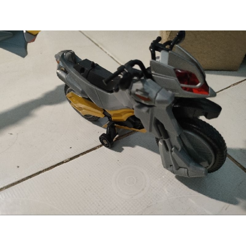 Mô hình đồ chơi chính hãng Bandai DX Wizardragon & Machine Winger - Kamen Rider Wizard