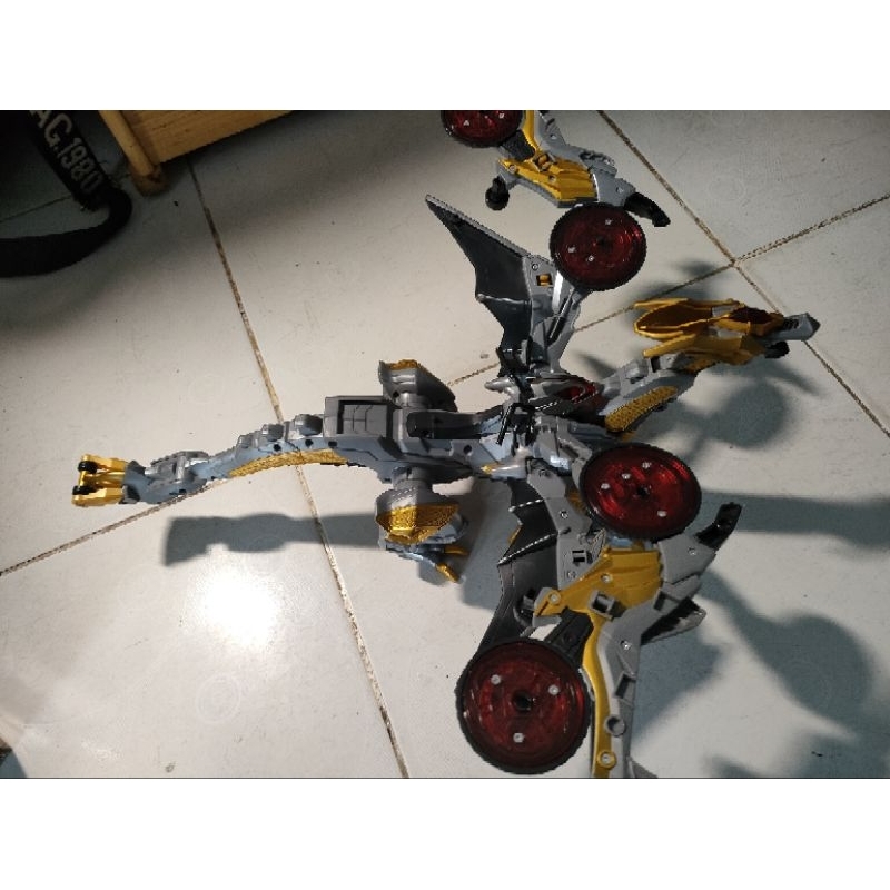 Mô hình đồ chơi chính hãng Bandai DX Wizardragon & Machine Winger - Kamen Rider Wizard