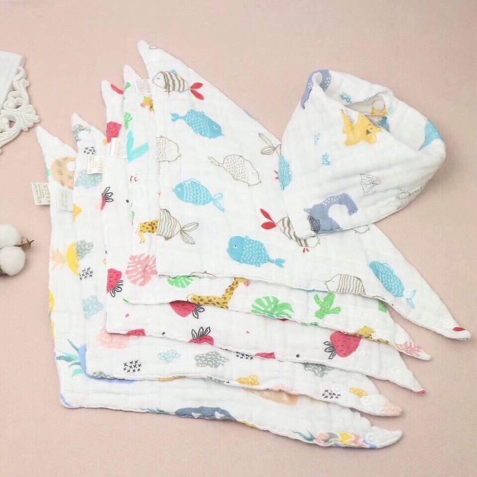 Set 5 chiếc yếm xô organic 6 lớp cho bé có cúc bấm túi zip hàng loại đẹp.