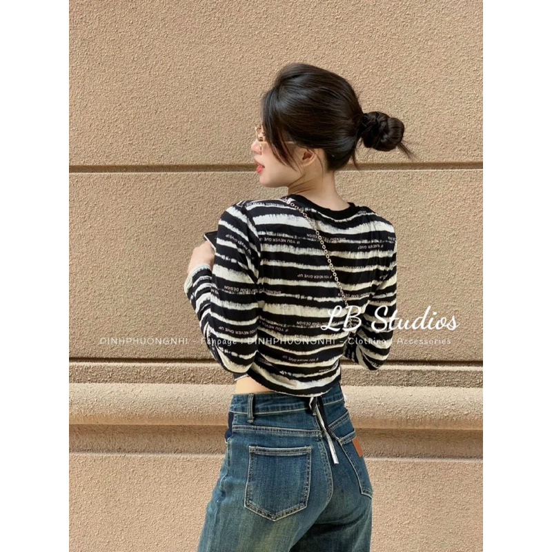 Áo kẻ sọc tay dài rút nhún
