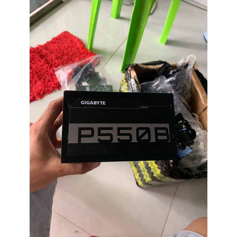 Nguồn Gigabyte P550B 550w  sáng đẹp như mới