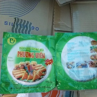 Bánh bía đậu xanh cuốn chả giò