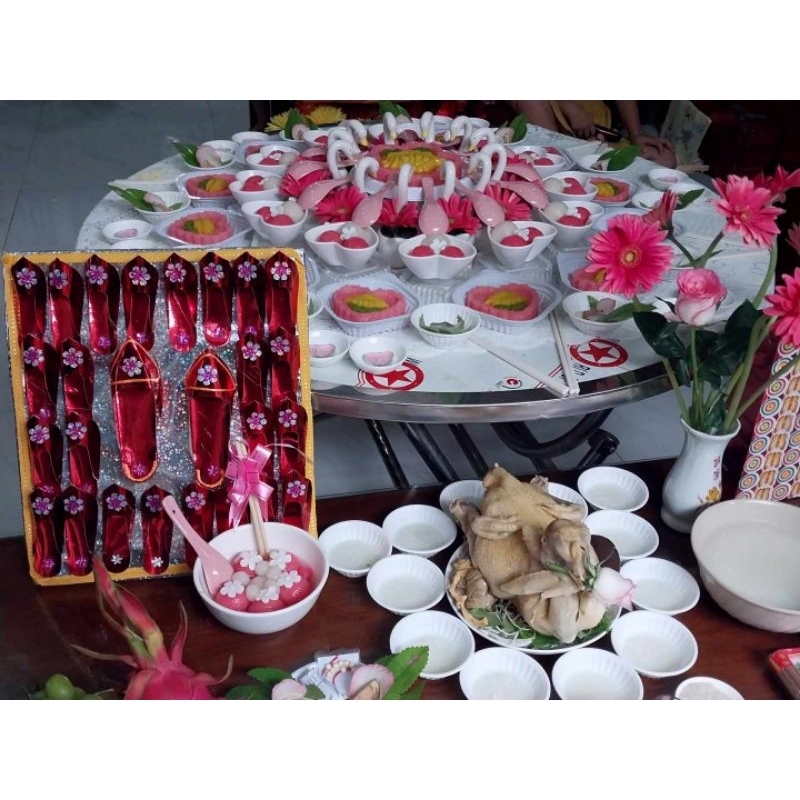 Trọn Bộ Đồ Cúng Đầy Tháng - Thôi Nôi Theo Tông Màu Vàng - Đỏ