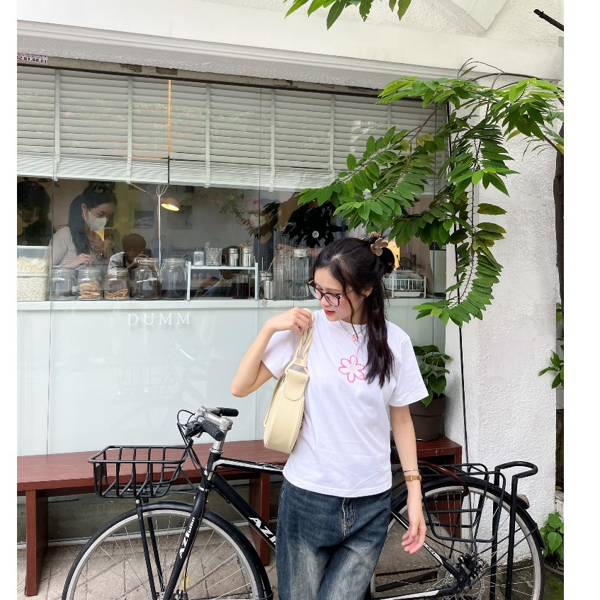 Áo Thun Nữ Baby Tee INSOLITE | Daisy - 100% Cotton