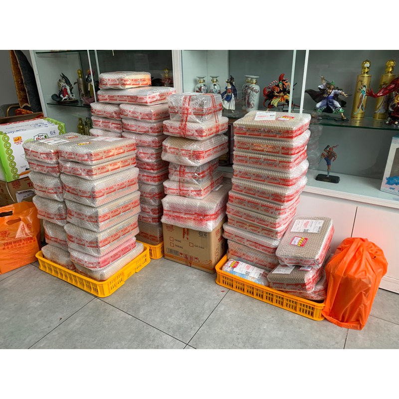 Bánh Pía Siêu To Đậu Xanh Sầu Riêng 500g và 1kg  Tân Huê Viên