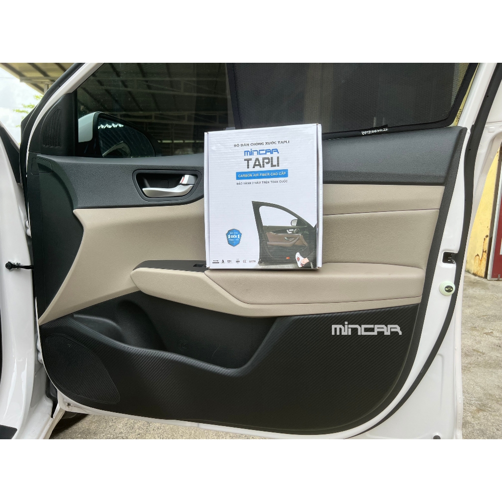 Bộ 4 Tấm dán Tapli xe Suzuki XL7, Ertiga, Swift chống xước tapi cửa ô tô bằng Carbon Air Fiber cao cấp