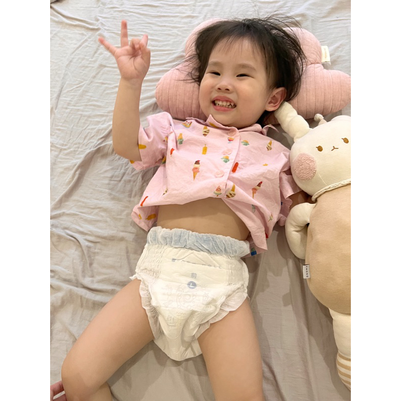 Bỉm dán/ quần BLACK HOLE Nội Địa Trung cao cấp 100% đủ size NB64/ S58/ M50/ L42/ XL38/ L38/XL36/ XXL34/ XXXL32