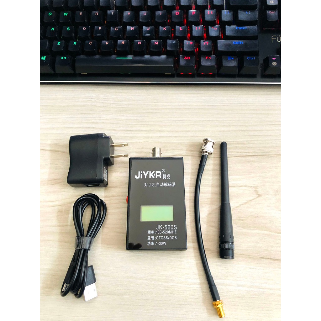 Máy dò sóng tần số bộ đàm. Thiết bị chuyên dụng đo tần số bộ đàm