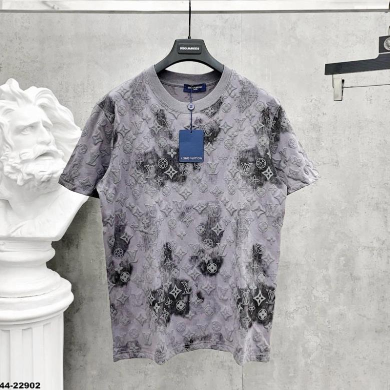 Áo Thun Cotton LV Dập Vân Nổi Hồng Cánh Sen, Unisex, Form Rộng, Dày Dặn, N108