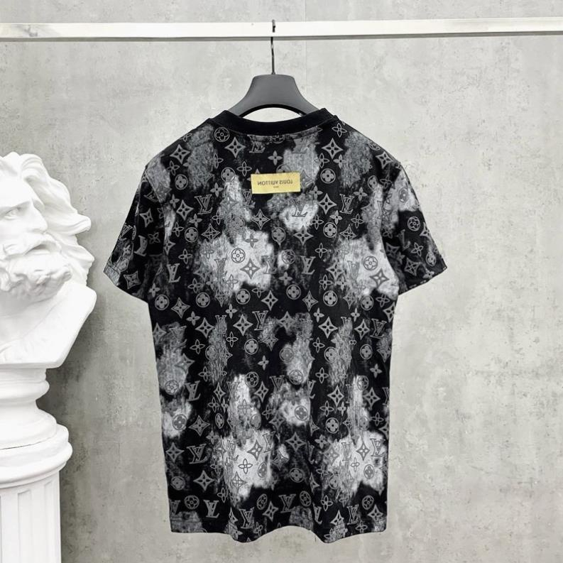 Áo Thun Cotton LV Dập Vân Nổi Hồng Cánh Sen, Unisex, Form Rộng, Dày Dặn, N108