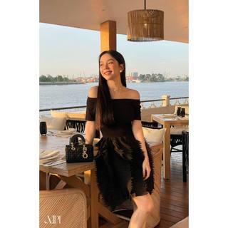 Đầm đen bẹt vai phối tùng voan - xipi