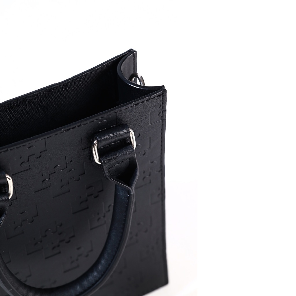 Túi Da Nam Nữ Monogram Petit Sac Plat Dập Chìm Cao Cấp Chính Hãng UnderThinker