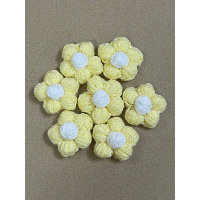 Ghim pin cài áo hình bông hoa len,trang trí