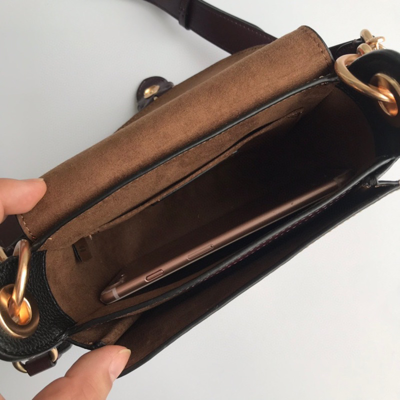 Túi coach kleo kẹp nách nữ