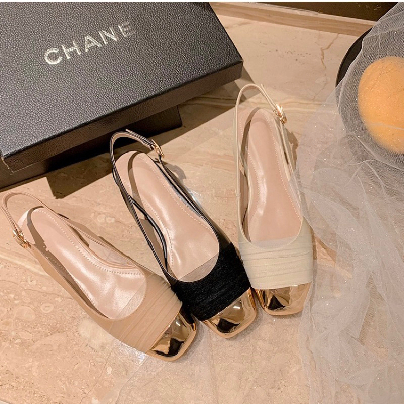 Giày bệt mũi bọc kim loại