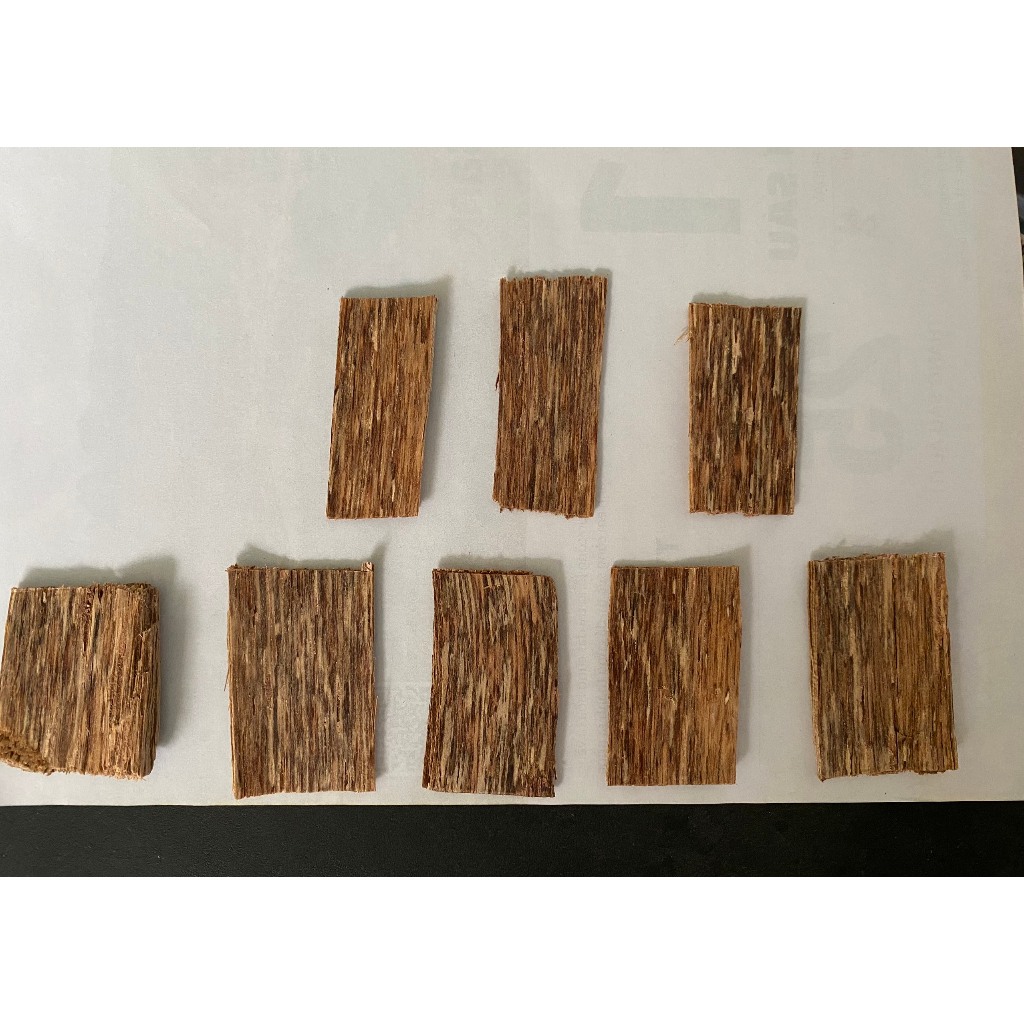 Lát Trầm Hương Sánh cao cấp bỏ ví may mắn – Sánh Trầm Hội An bỏ túi thu hút tài lộc 2024, nguyên chất 100% thơm tự nhiên