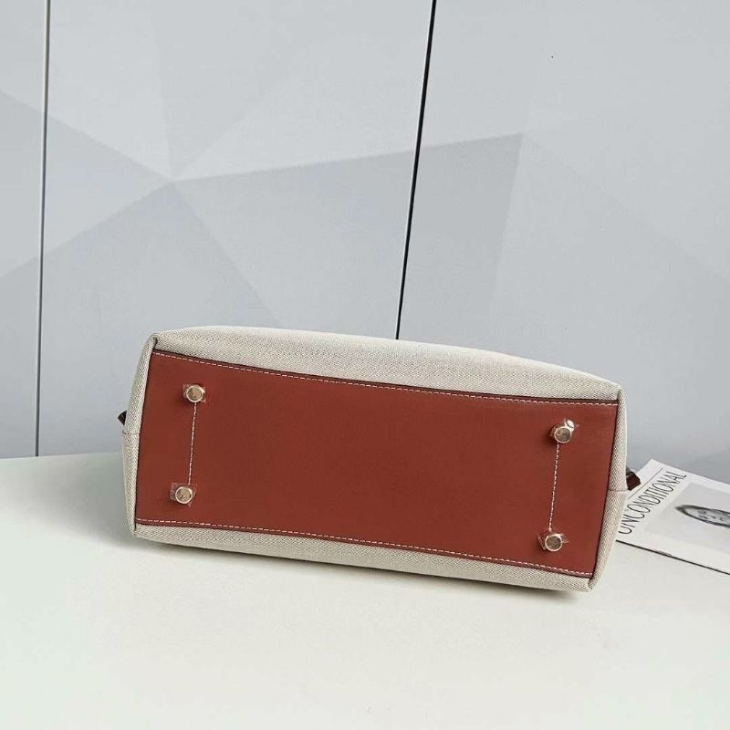 Túi COACH | Hannah Carryall