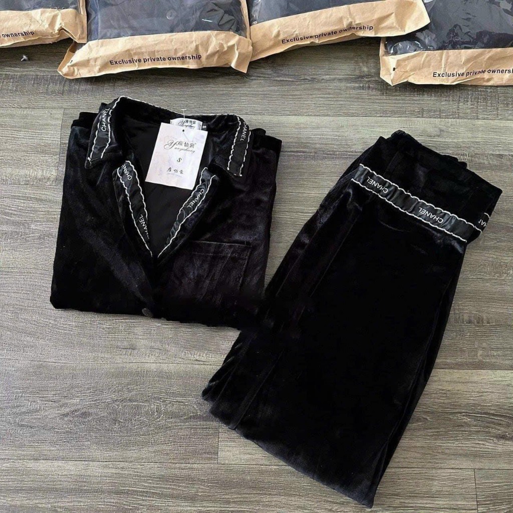 SET BỘ PIJAMA NHUNG ĐEN BIGSIZE