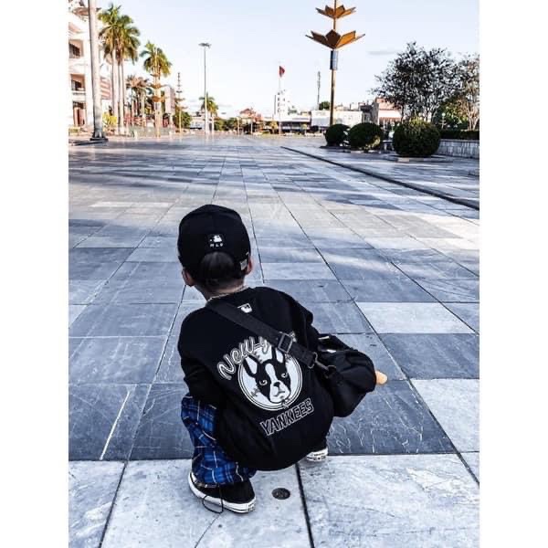 Áo nỉ cổ tròn MLB chó dogger in lưng cho bé , áo sweater unisex street wear , Kid_genz