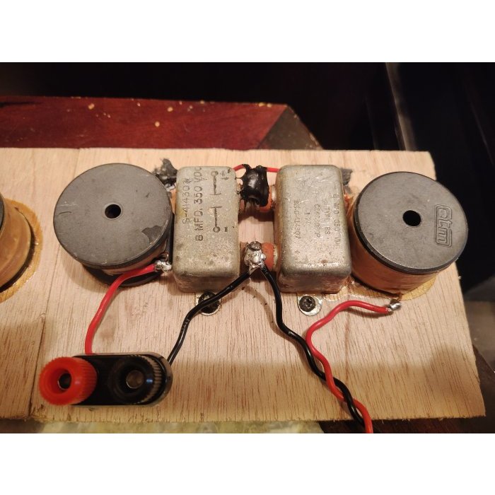 Tụ 8 uf, tụ dầu  Mỹ